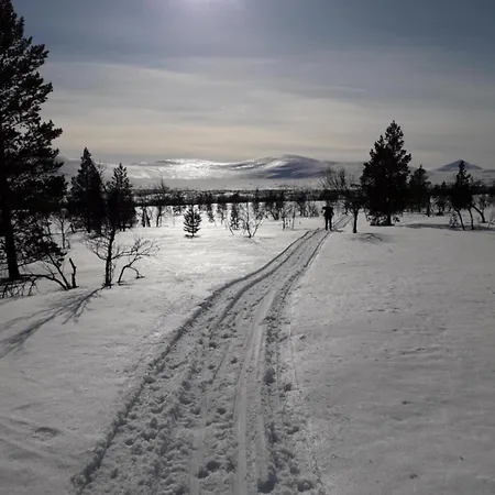 Huset Utsikten Pa Langsjovolden Gard Holiday home