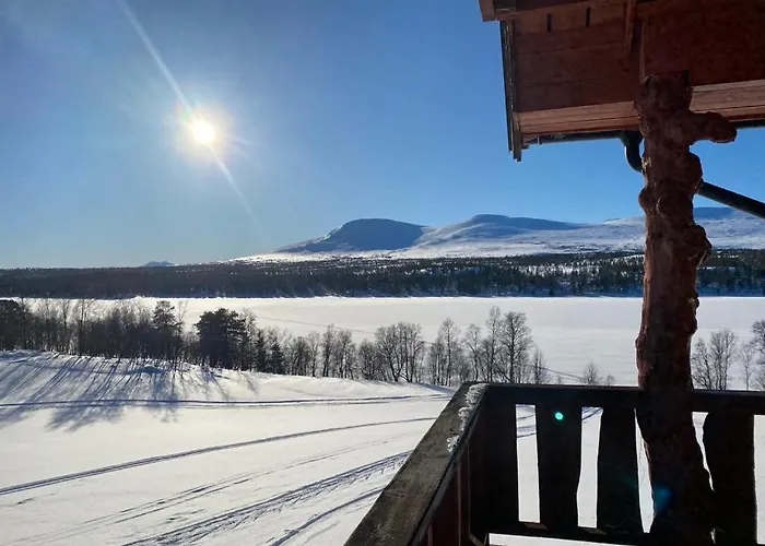 Huset Utsikten Pa Langsjovolden Gard * Tolga