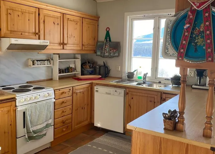 Huset Utsikten Pa Langsjovolden Gard Casa de Férias Tolga